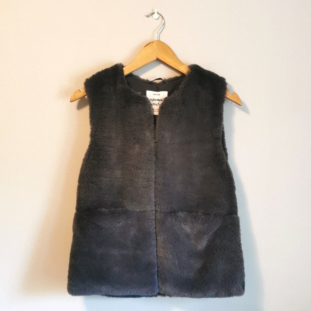 NWOT Zara Girls 11/12 Plush Faux Fur Vest
